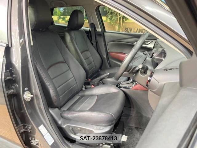 Mazda CX-3 2016-11 302051-11