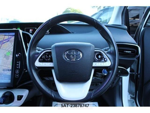 Toyota PRIUS PHV 2017-06 322552-14