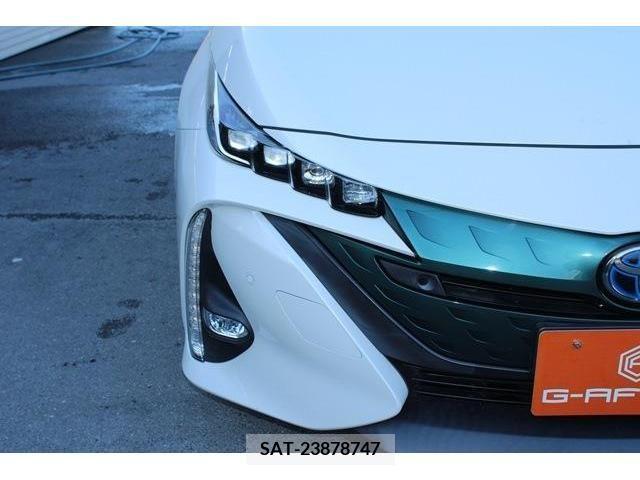 Toyota PRIUS PHV 2017-06 322552-10
