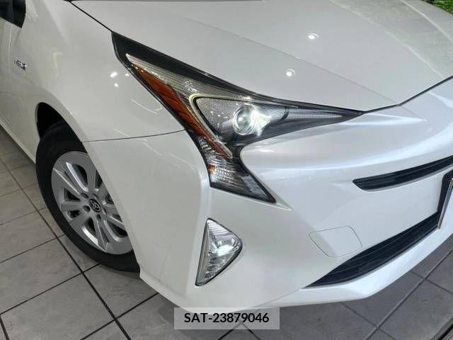 Toyota PRIUS 2017-11 345416-12