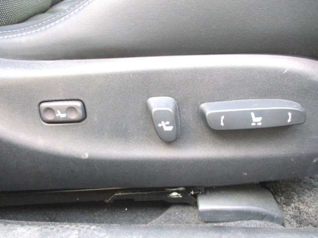 Lexus IS 2011-10 187096-16