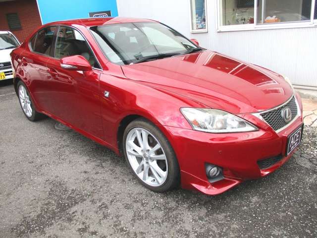 Lexus IS 2011-10 187096-5
