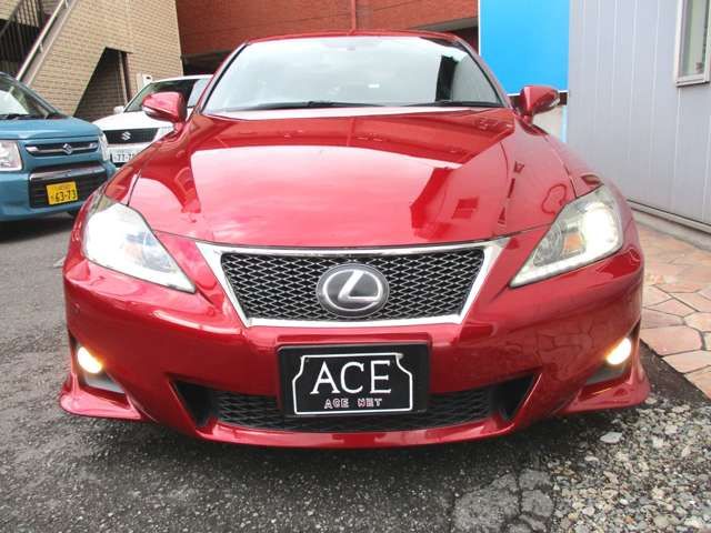 Lexus IS 2011-10 187096-4