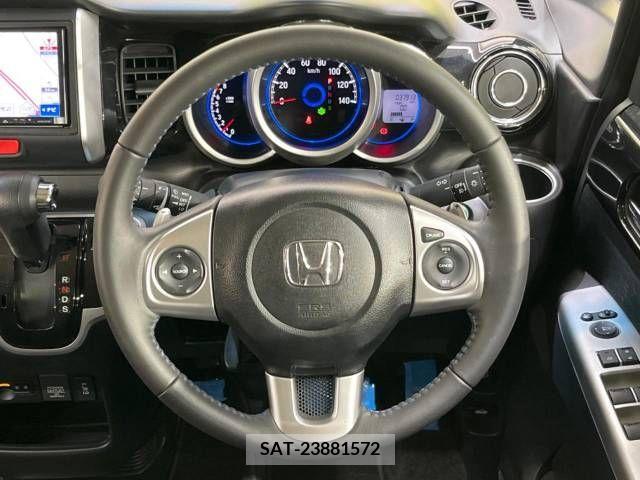 Honda N BOX CUSTOM 2017-06 209370-11