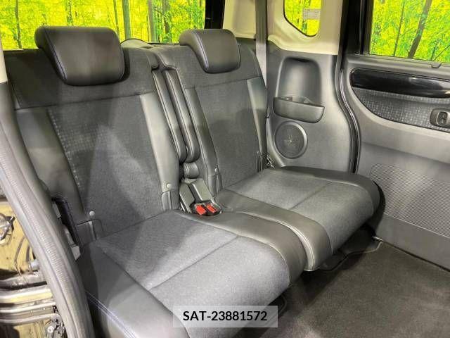 Honda N BOX CUSTOM 2017-06 209370-9