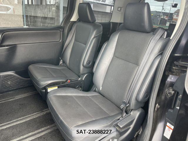 Toyota ESQUIRE 2015-07 321440-17