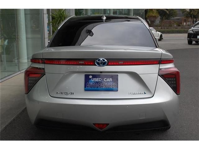 Toyota Mirai 2017-04 2220-3