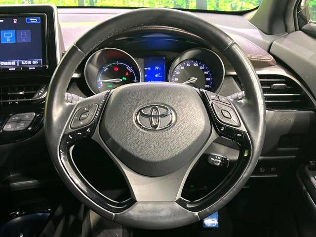 Toyota C-HR 2017-03 180850-12