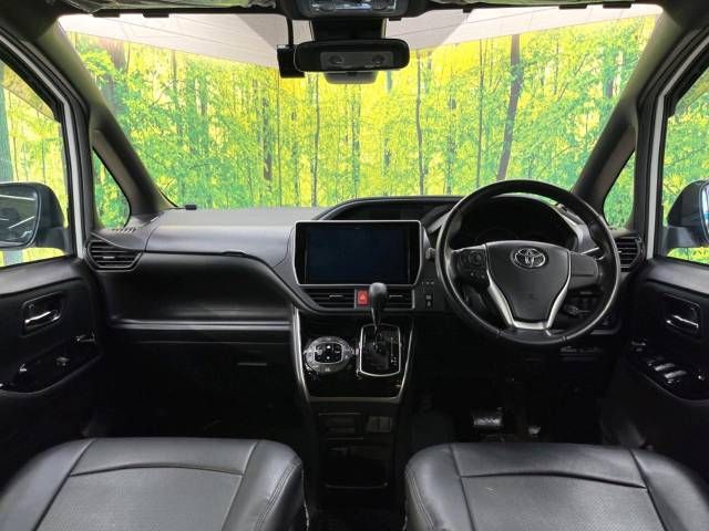 Toyota VOXY 2019-09 9569-1