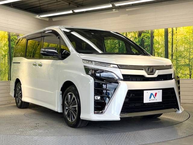 Toyota VOXY 2019-09 9569-16