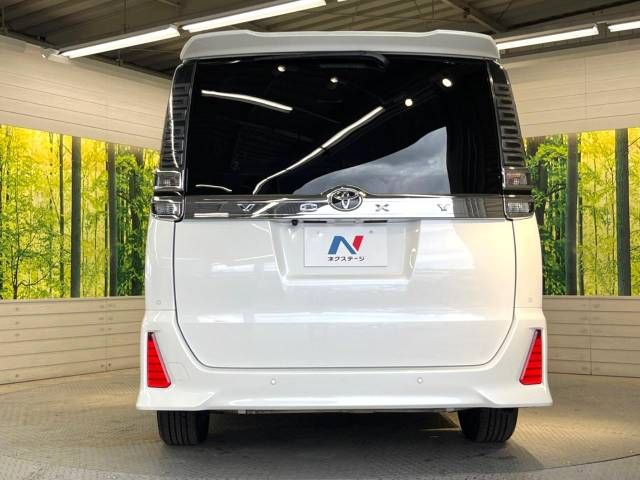 Toyota VOXY 2019-09 9569-15