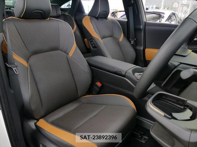 Toyota CROWN 2023-04 216318-16