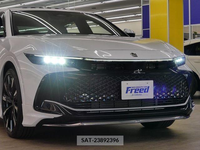 Toyota CROWN 2023-04 216318-8