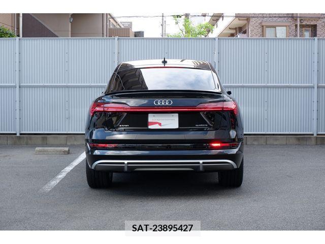 Audi E-TRON 2020-09 262561-3