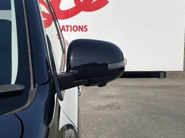 Mitsubishi OUTLANDER PHEV 2015-07 14420-12