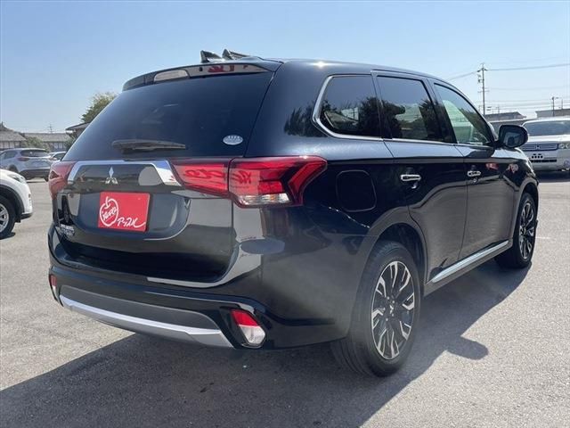 Mitsubishi OUTLANDER PHEV 2015-07 14420-4