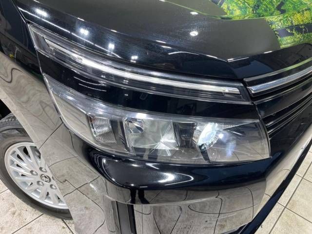 Toyota VOXY HYBRID 2014-07 18593-13