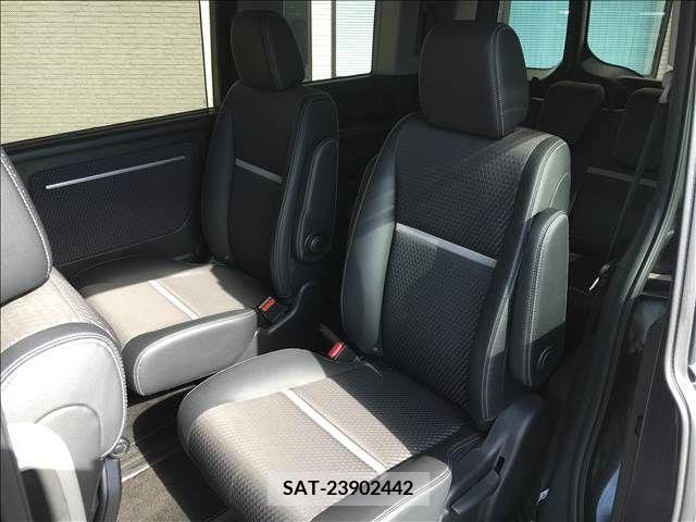 Honda e 2016-06 223436-6