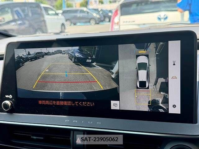 Toyota PRIUS 2023-05 393340-3