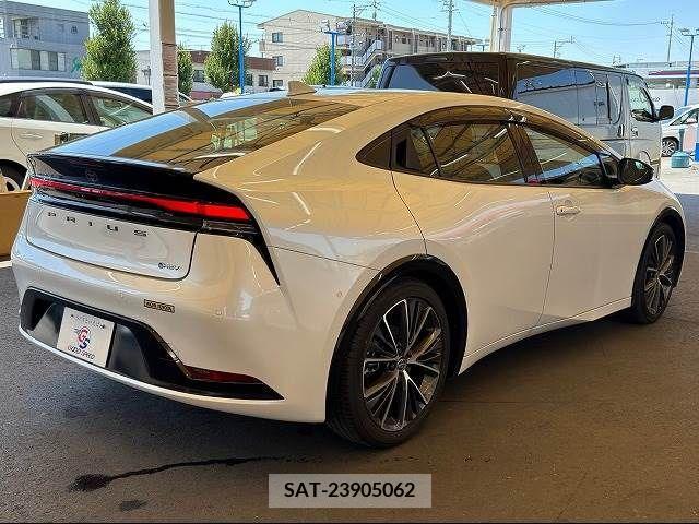 Toyota PRIUS 2023-05 393340-16