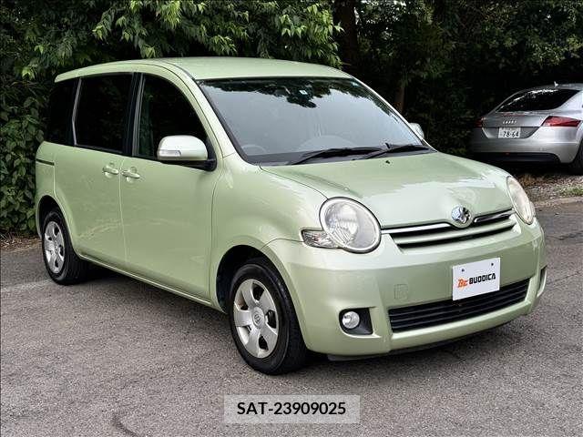 Toyota SIENTA 2011-08 352358-4