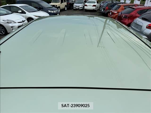 Toyota SIENTA 2011-08 352358-18