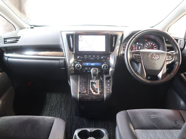 Toyota ALPHARD 2020-03 12799-1