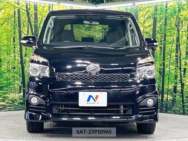 Toyota VOXY 2010-09 370515-14