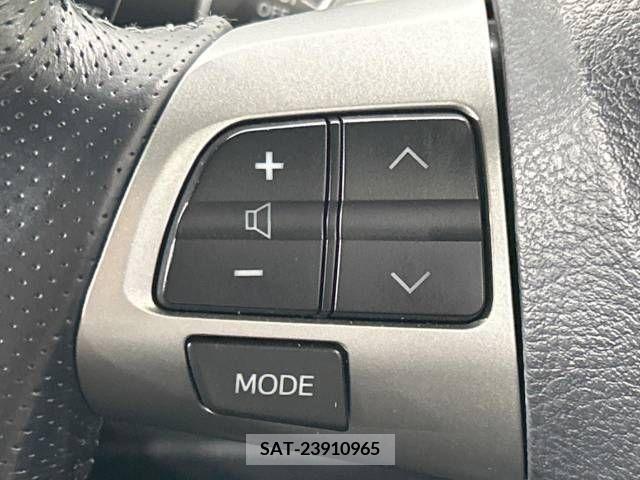 Toyota VOXY 2010-09 370515-5