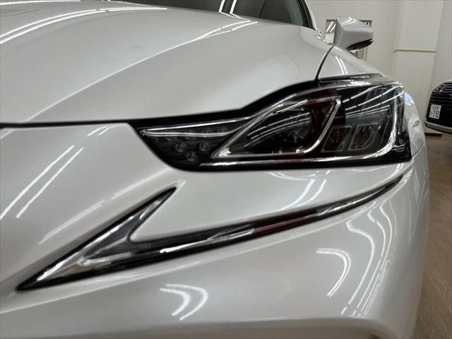 Lexus IS 2016-11 17999-8