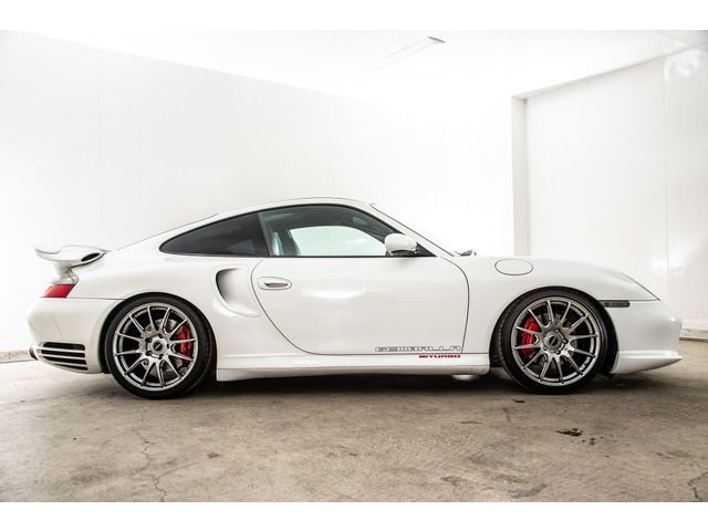 Porsche 911 2002-12 189933-6