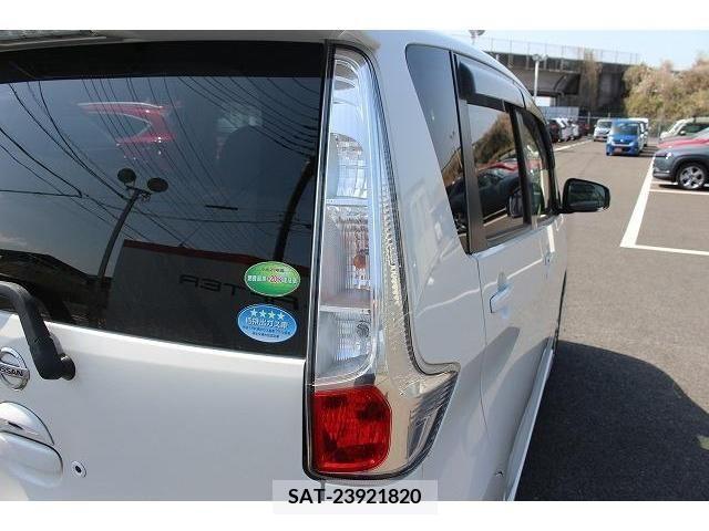 Nissan DAYZ 2013-06 211576-11