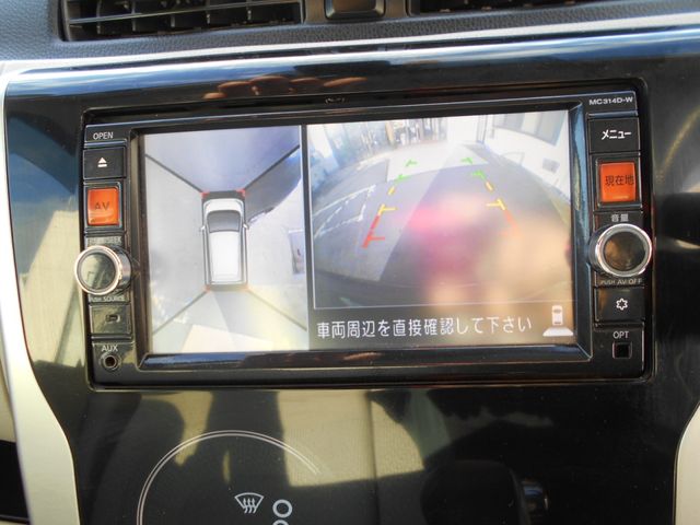 Nissan DAYZ 2015-03 196802-17
