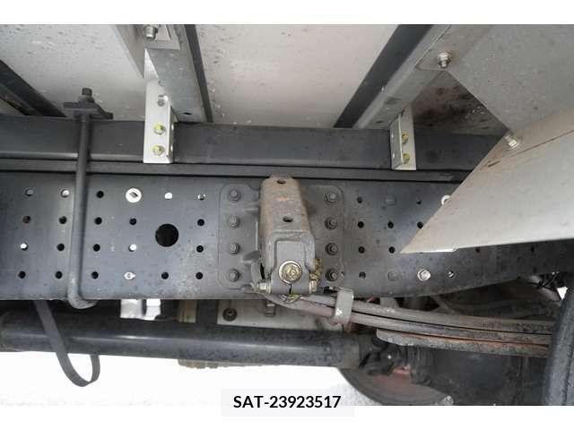 Nissan CONDOR 2017-10 395425-9