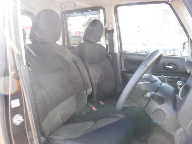 Nissan DAYZ ROOX 2019-03 185890-11