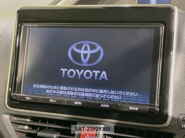 Toyota VOXY 2016-12 289210-3
