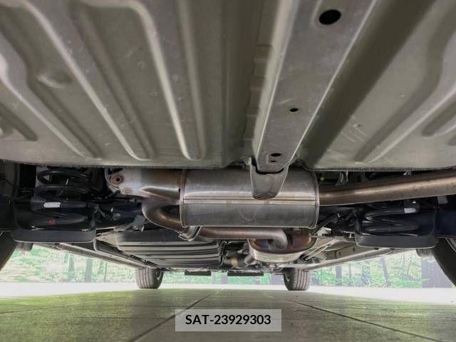 Toyota VOXY 2016-12 289210-18