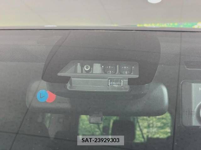 Toyota VOXY 2016-12 289210-5