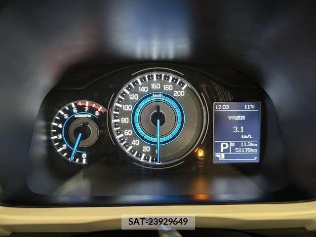 Suzuki X BEE 2018-01 243884-16