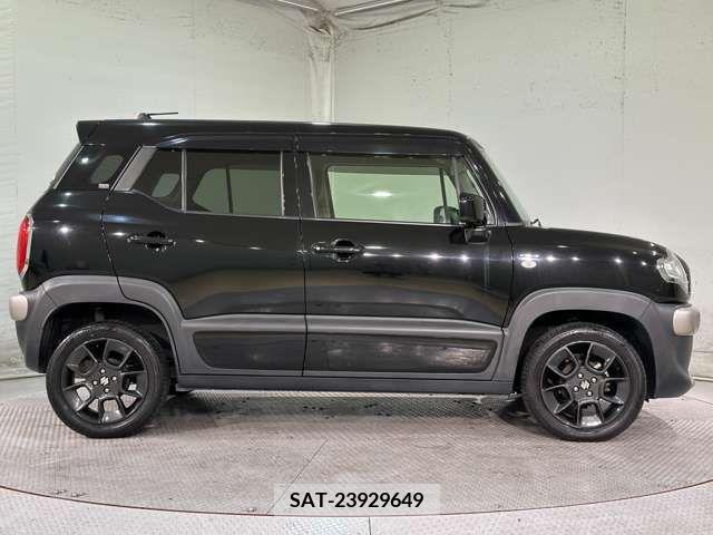 Suzuki X BEE 2018-01 243884-7