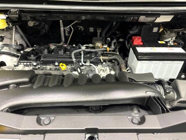 Toyota NOAH 2023-06 27269-18