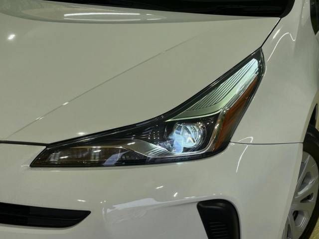 Toyota PRIUS 2019-08 192319-12