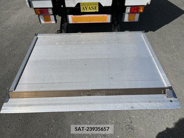 Toyota TOYOACE 2011-06 201640-17
