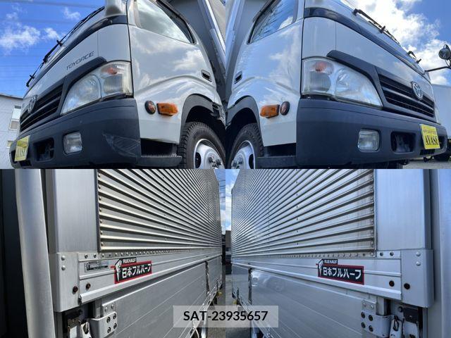 Toyota TOYOACE 2011-06 201640-5