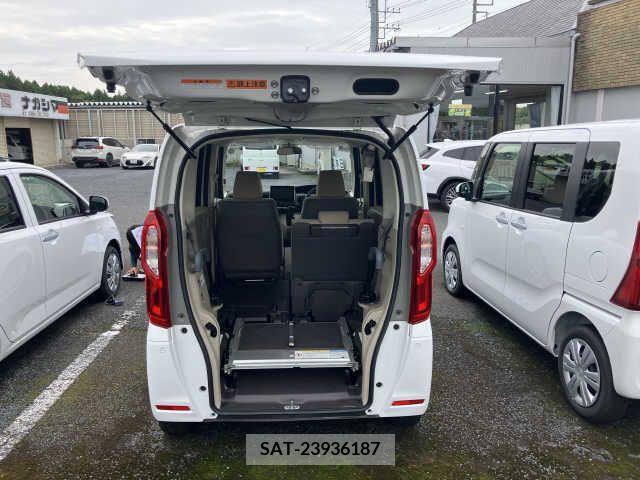 Honda N BOX 2020-08 307445-3