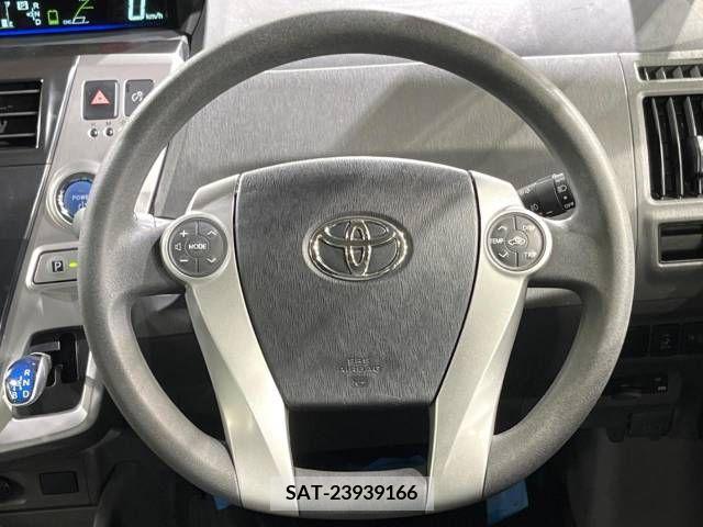 Toyota PRIUS ALPHA 2013-12 322257-11