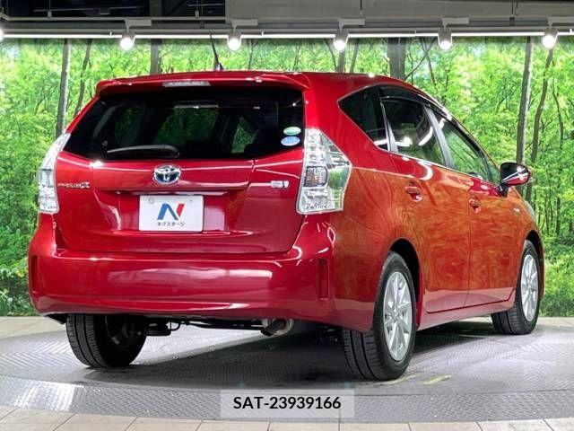 Toyota PRIUS ALPHA 2013-12 322257-17