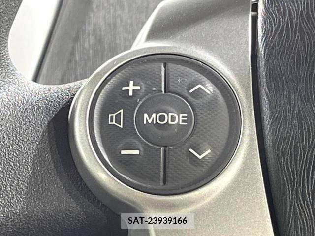 Toyota PRIUS ALPHA 2013-12 322257-7