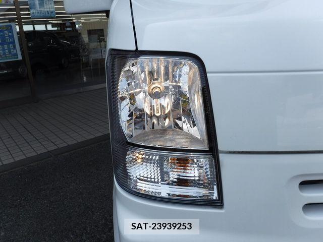 Suzuki EVERY 2009-04 270111-4