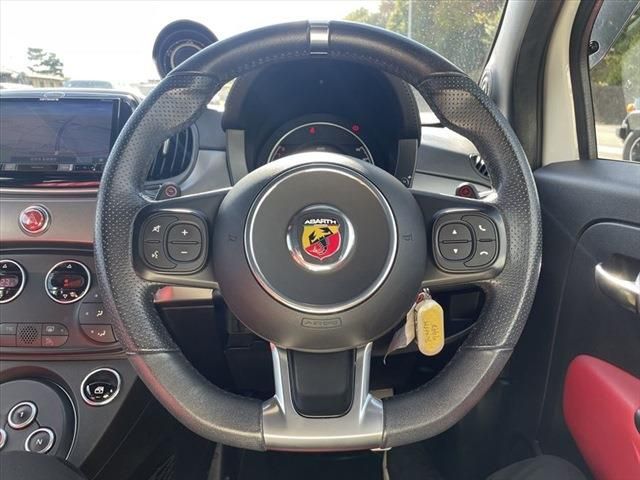Abarth 595 2018-05 189450-24